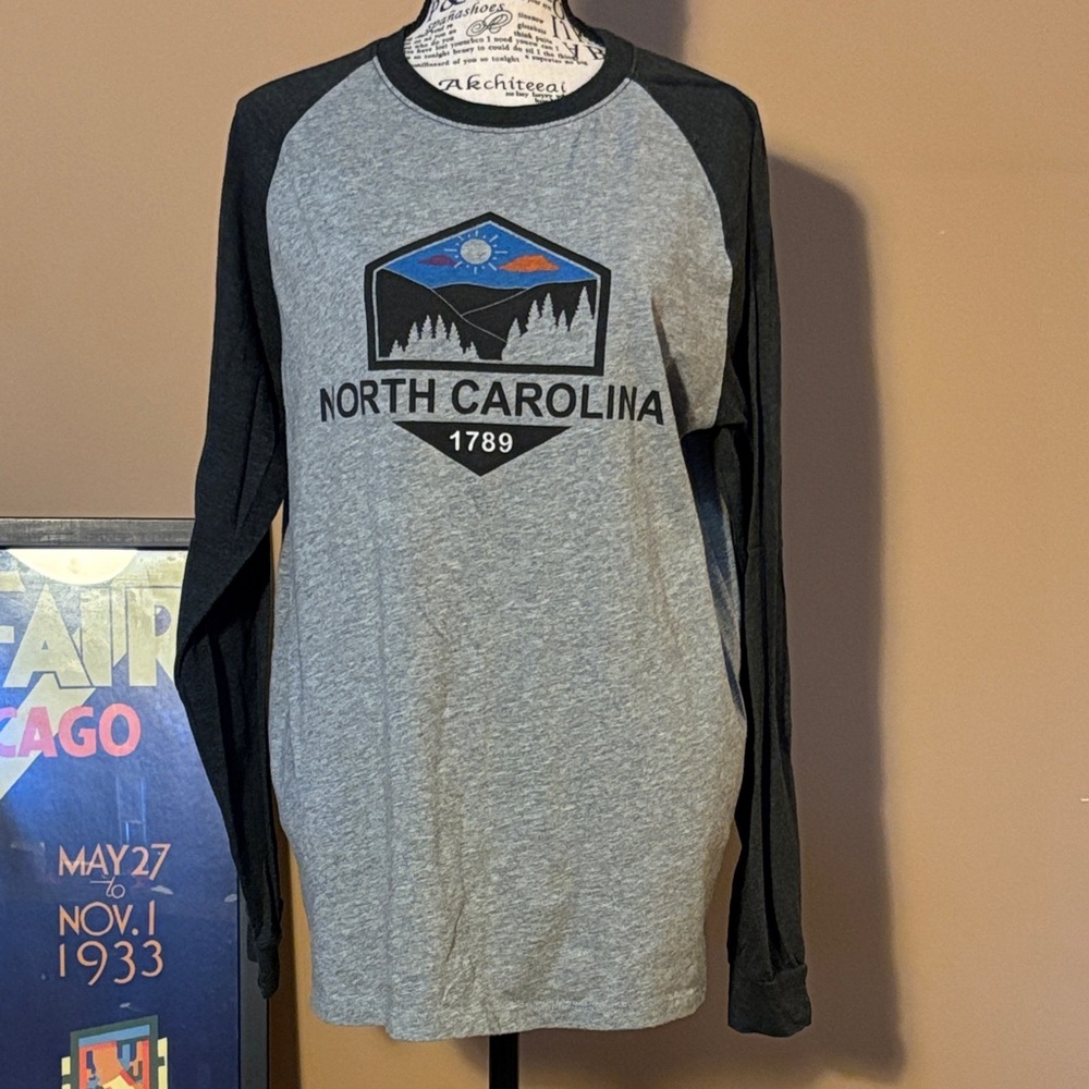 North Carolina 1789 Long Sleeve Raglan Tee - Gray and Navy